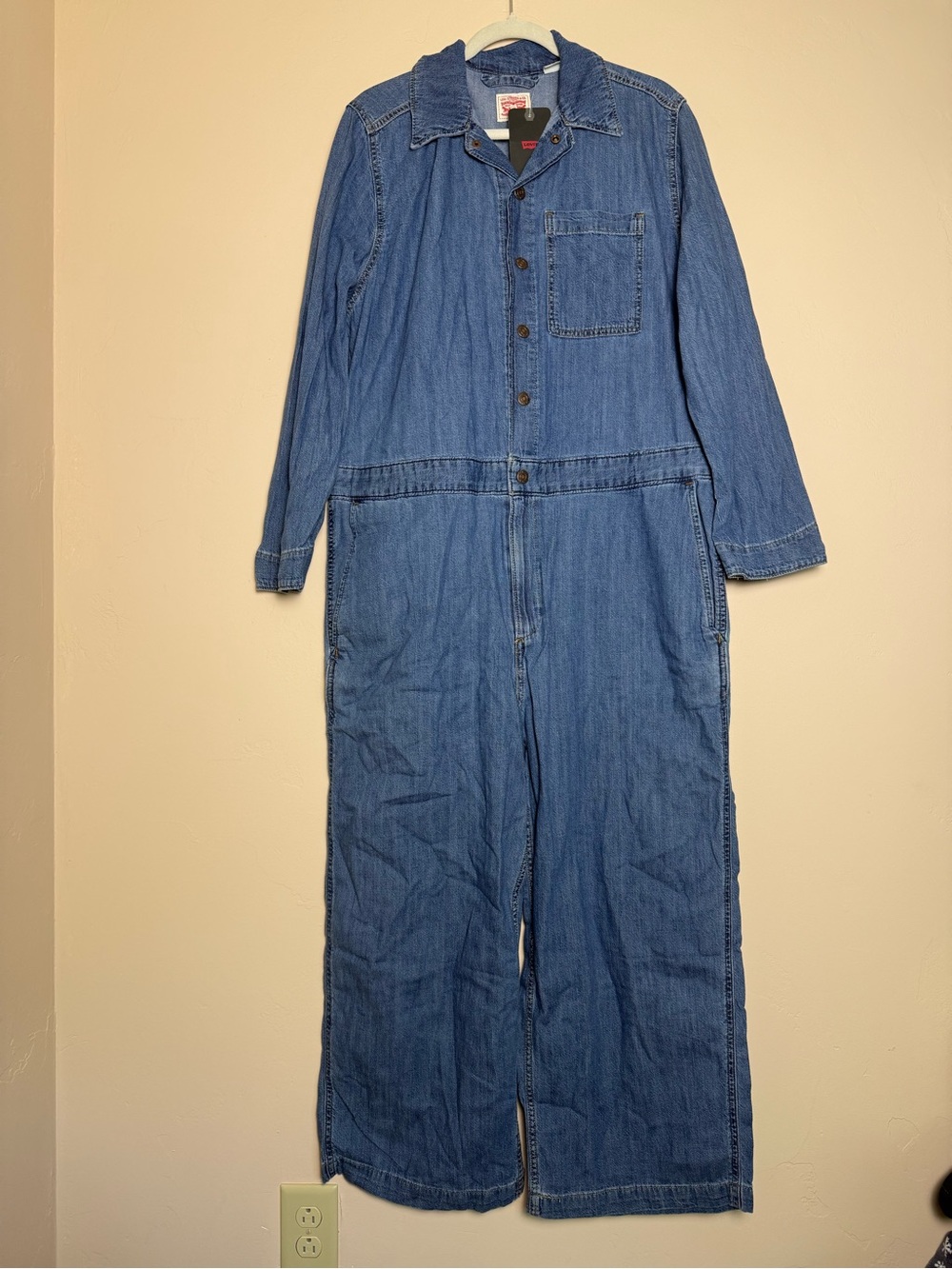 Levi’s Women’s Heritage Jumpsuit Overalls Size XL New with tags